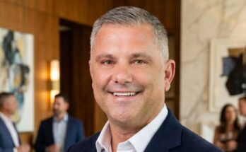 christopher larocca net worth